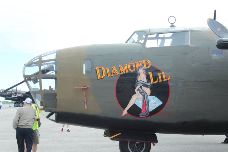 b24an2492721.jpg