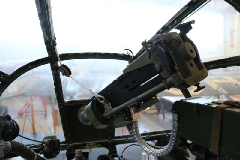 b25n1943j5.jpg
