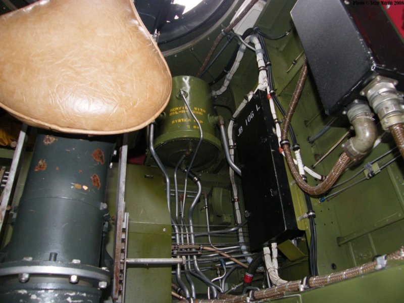b25n2749320.jpg