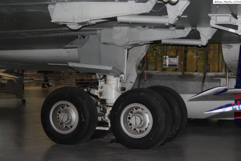 being707n707006.jpg