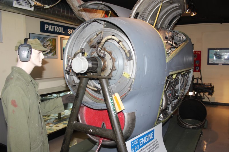 c130engine8.jpg