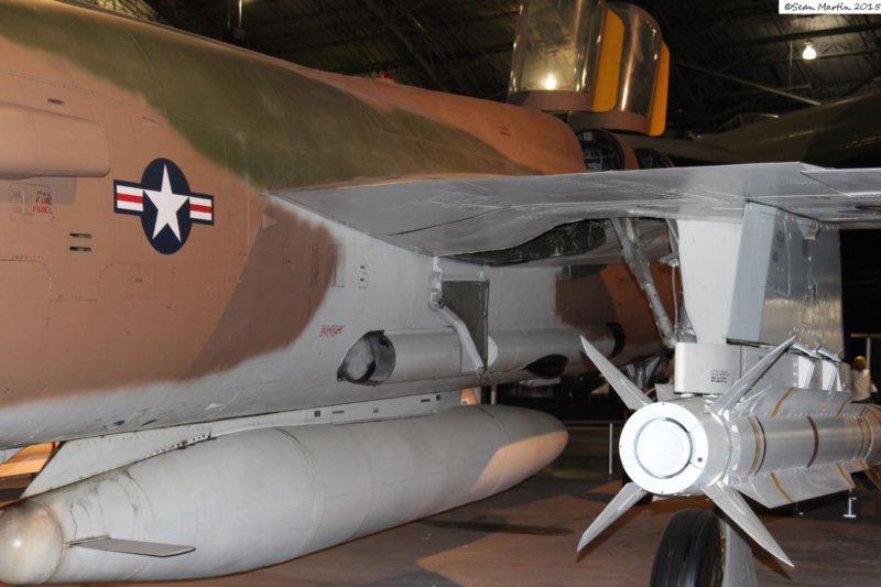 f105g6383206.jpg