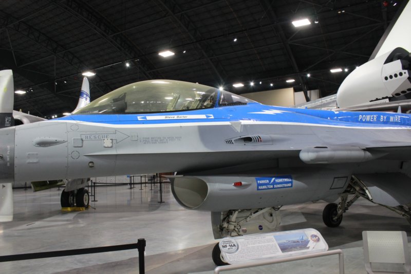 nf16a7507502.jpg