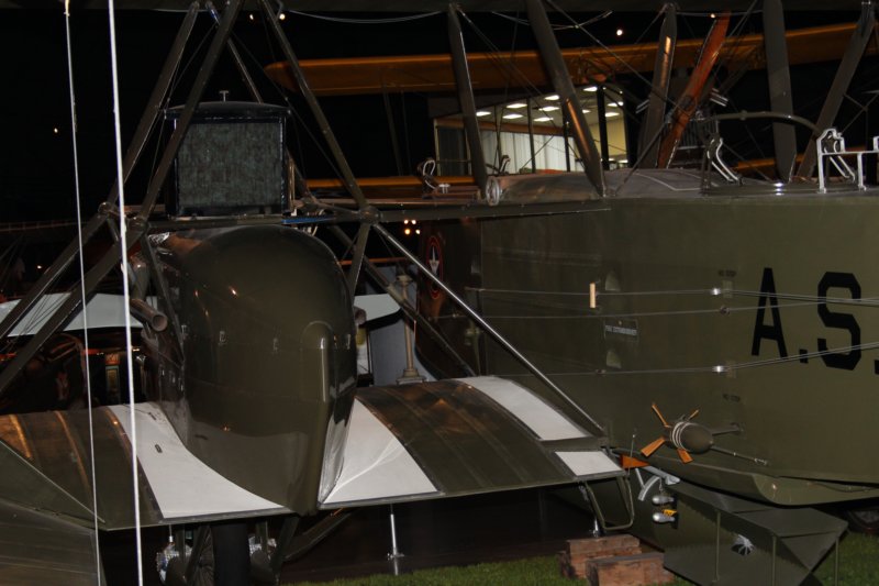 replica9.jpg