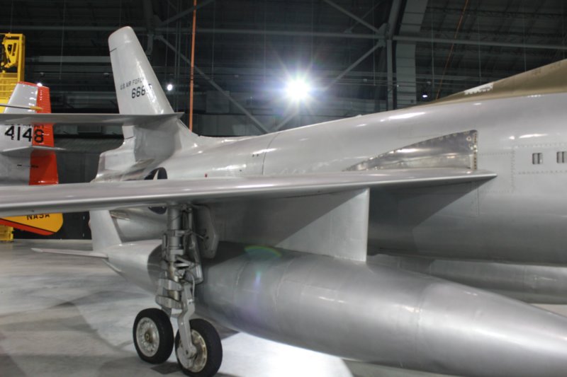 xf91466805.jpg