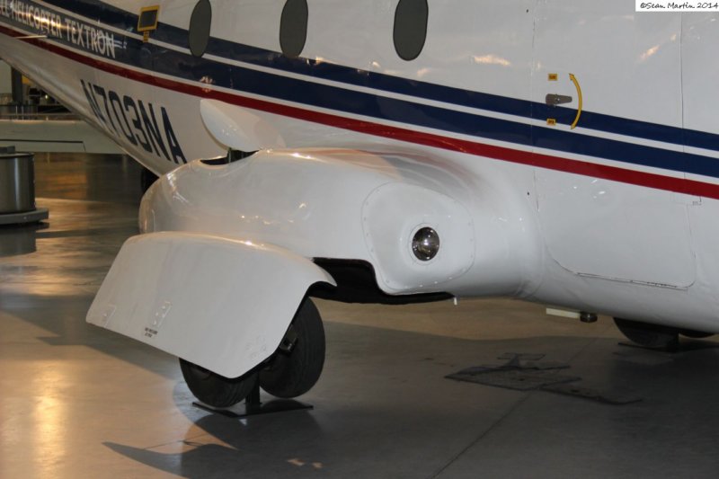 xv15n703na3.jpg