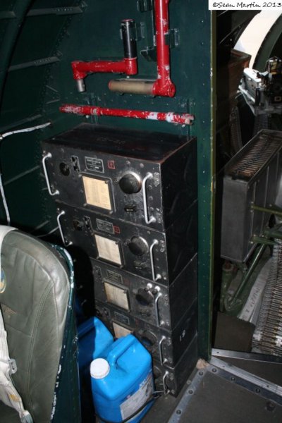 b17n3193g3.jpg