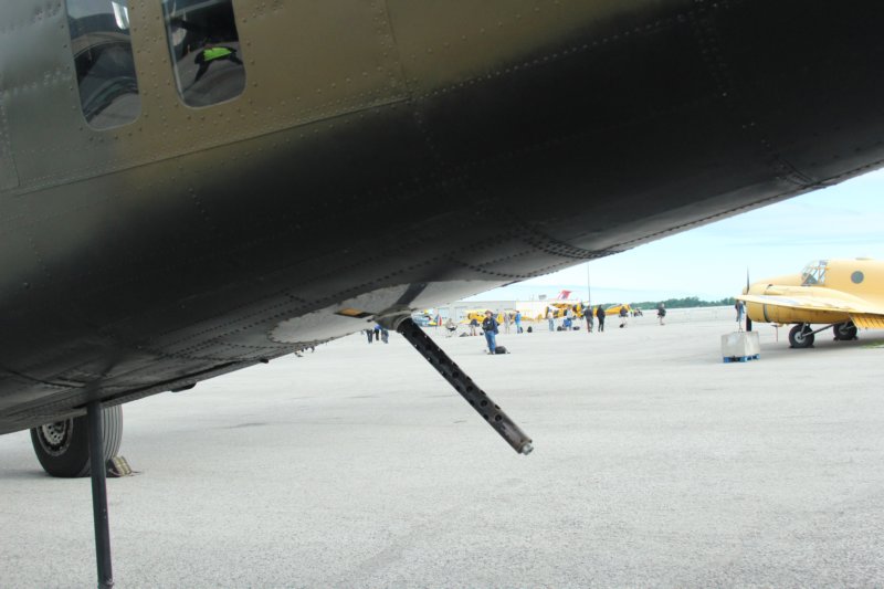 b24an2492714.jpg