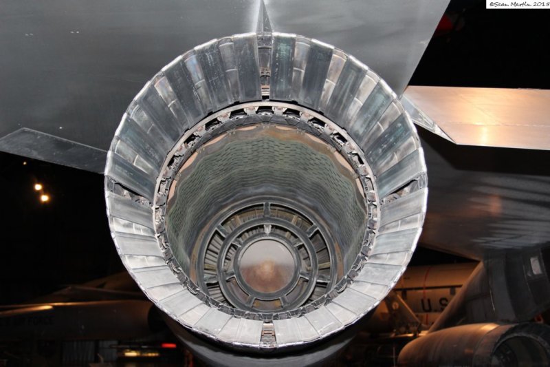 b5859245810.jpg