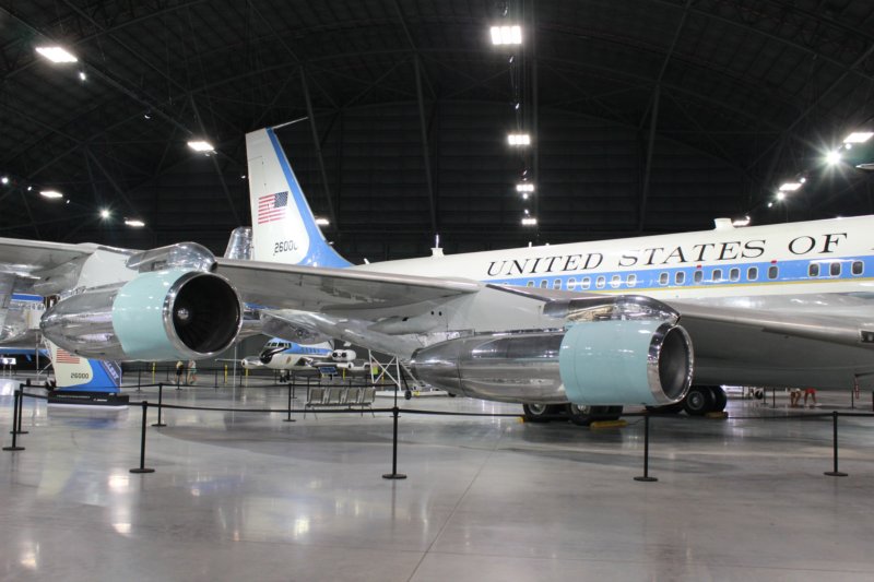 c1356260003.jpg