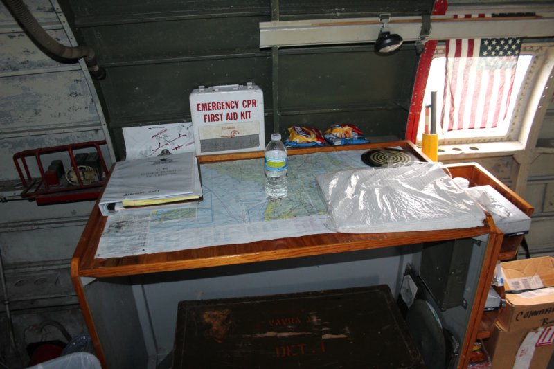 c46commandon7877411.jpg