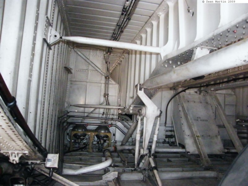 c5m8600134.jpg
