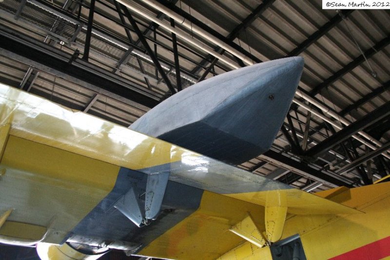cl215fzbbt2.jpg