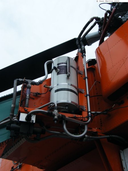s64n179ac14.jpg