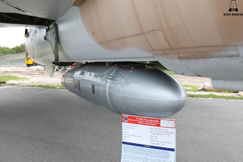 f105.jpg