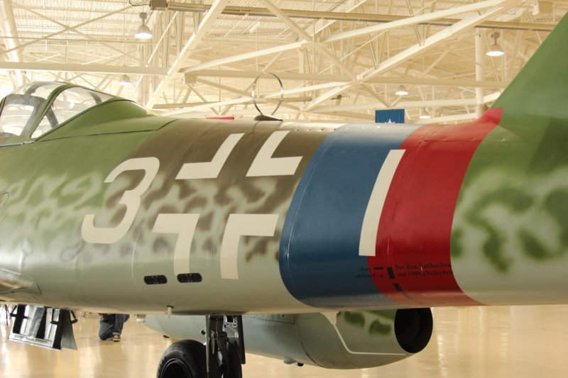 me262n262mf12.jpg