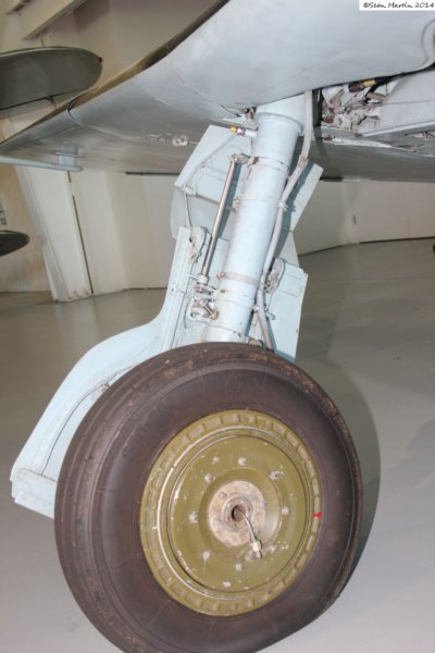 mig3n107fb5.jpg