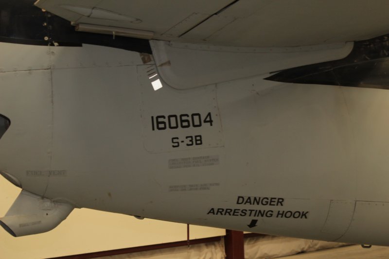 s31606043.jpg
