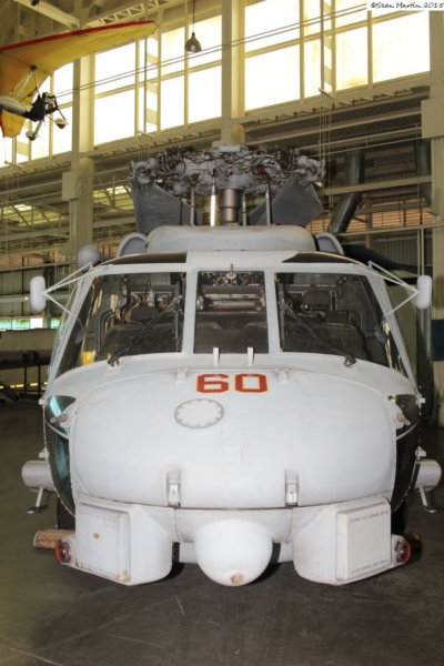 s7016234818.jpg
